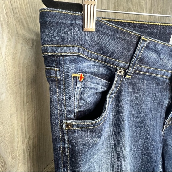 Hudson Beth Mid Rise Baby Boot Cut - Picture 6 of 10